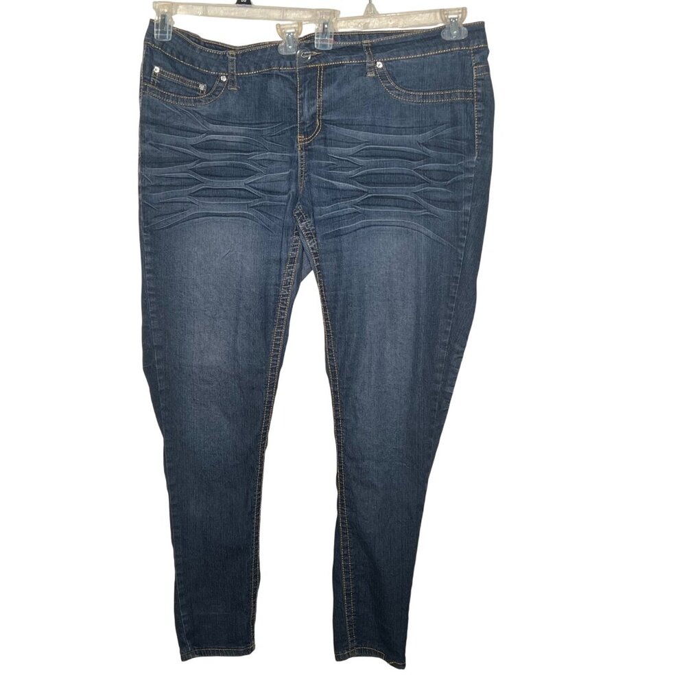 Jeans Colony 22 Denim Skinny Jeans Embroidered Back Pocket Plus Size Comfortable